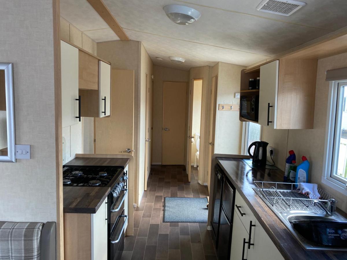 טאטרשאל 3 Bedroom 8 Berth Standard Basic Caravans With Hot Tub,Mountain Bikes מראה חיצוני תמונה
